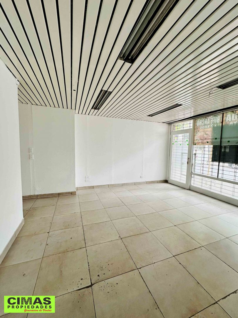 ALQUILER DE LOCAL EN Capital Federal - Floresta - 35