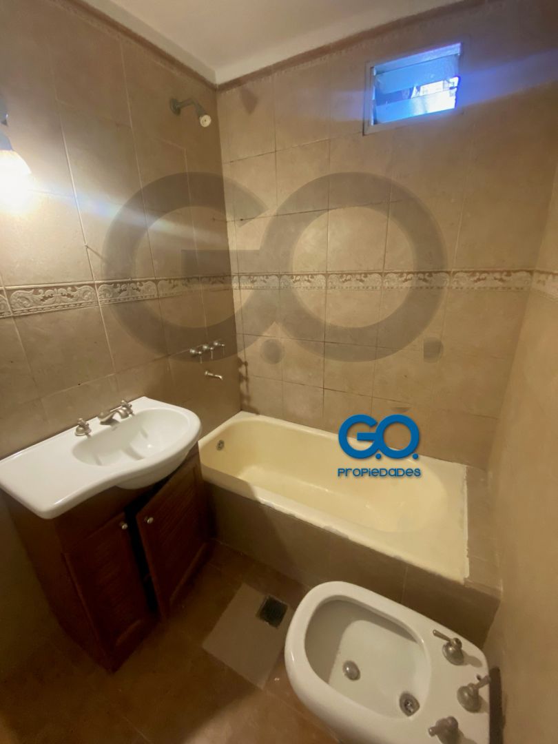 Departamento en Alquiler en Villa Pueyrredon, Capital Federal
