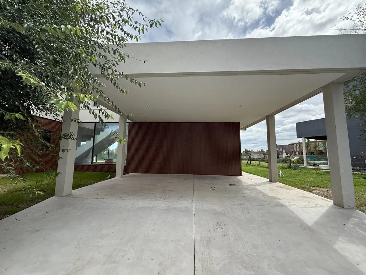 VENTA DE CASA EN San Vicente - San Lucas - 27