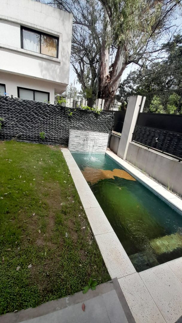 Casa en Venta en Ituzaingo, G.B.A. Zona Oeste