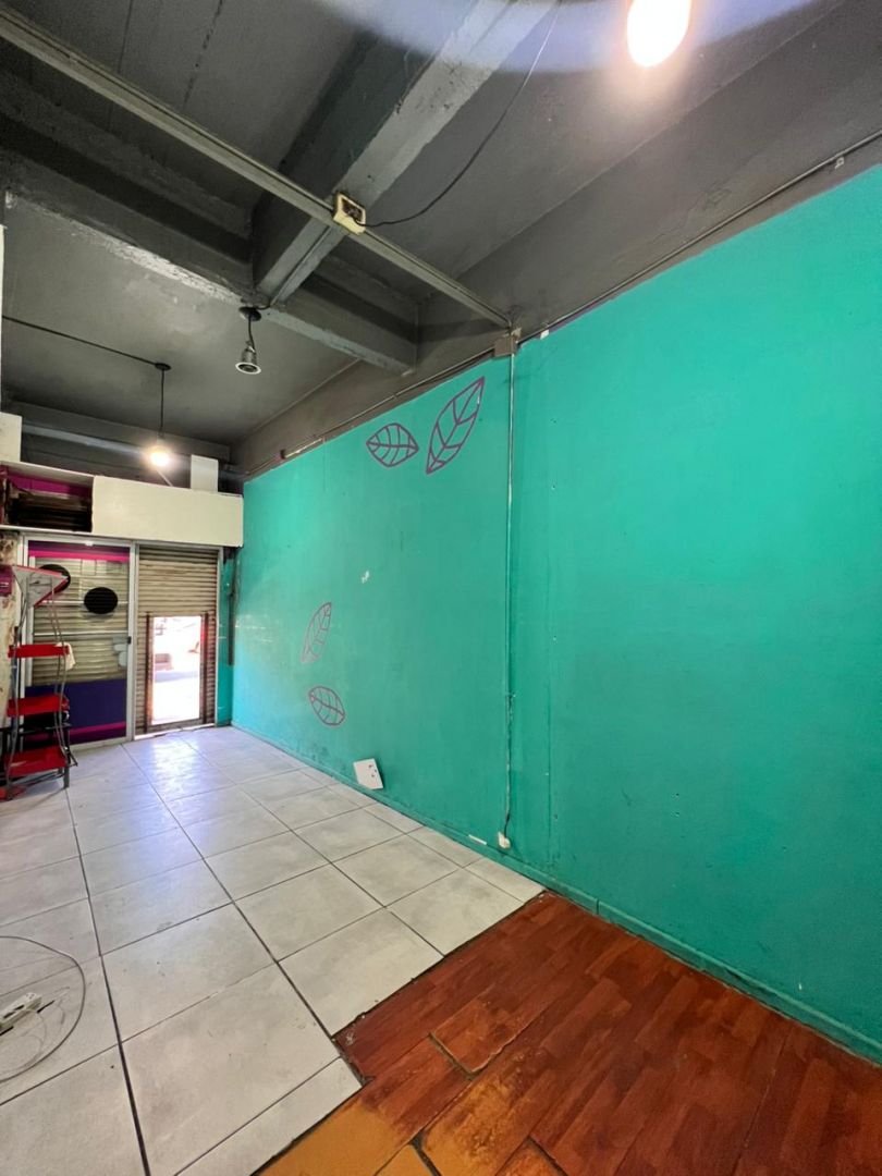 Local Comercial en Alquiler en General San Martin, G.B.A. Zona Norte