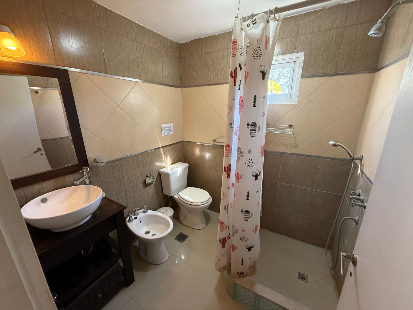 Casa EN VENTA Y ALQUILER