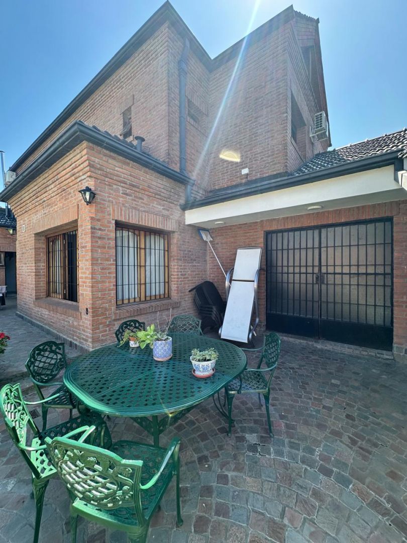 VENTA DE CASA EN castelar - Castelar - 36