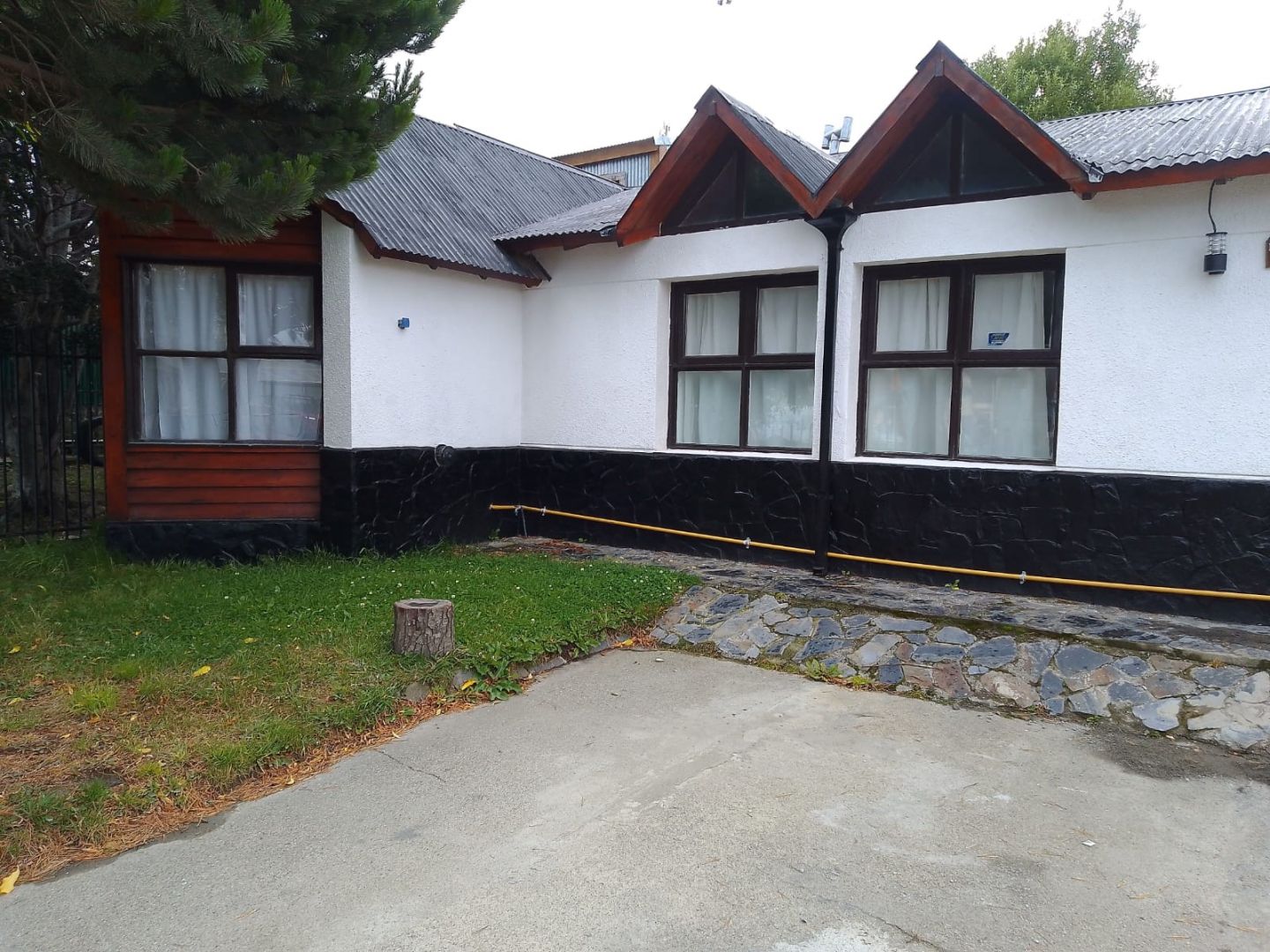 ALQUILER DE CASA EN Ushuaia - 2