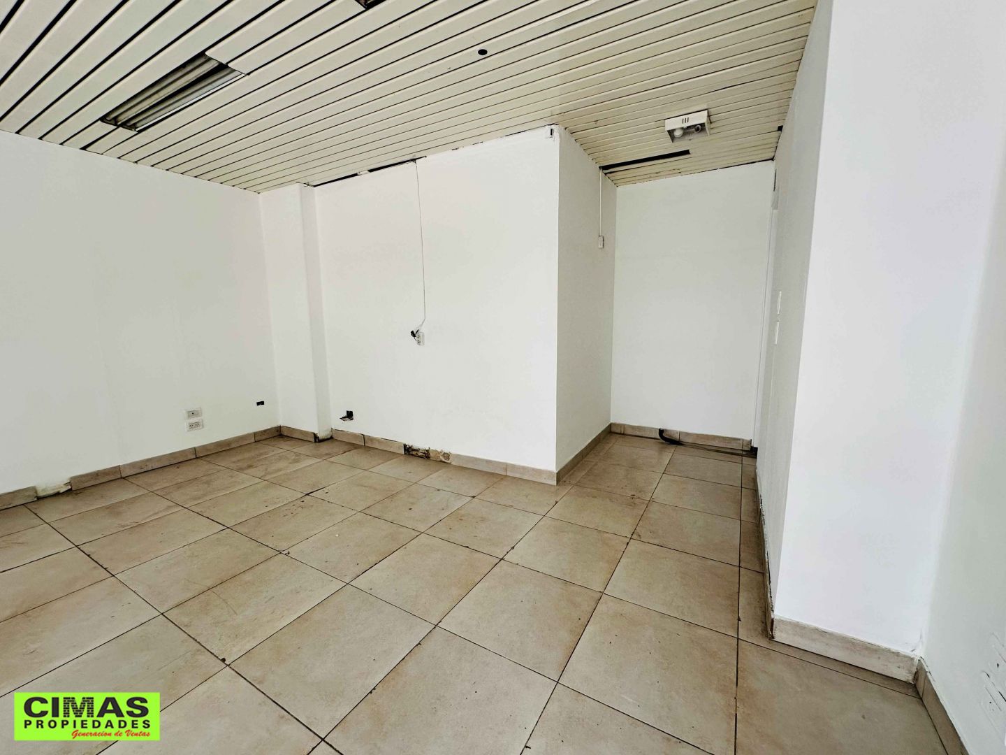 ALQUILER DE LOCAL EN Capital Federal - Floresta - 27