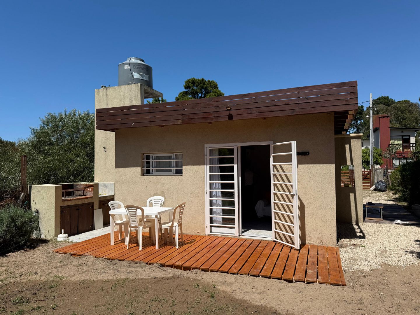 Casa EN VENTA Y ALQUILER