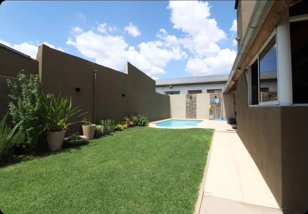 Casa en Churich 400