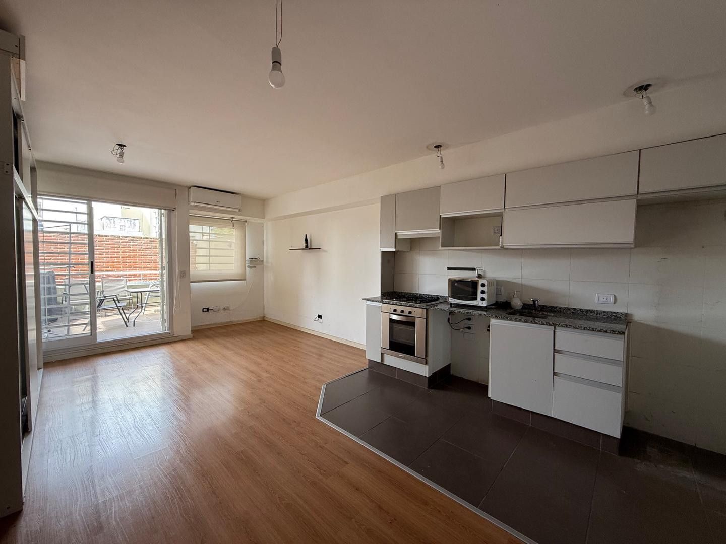 VENTA DE DEPARTAMENTO EN Capital Federal - Monte Castro - 2