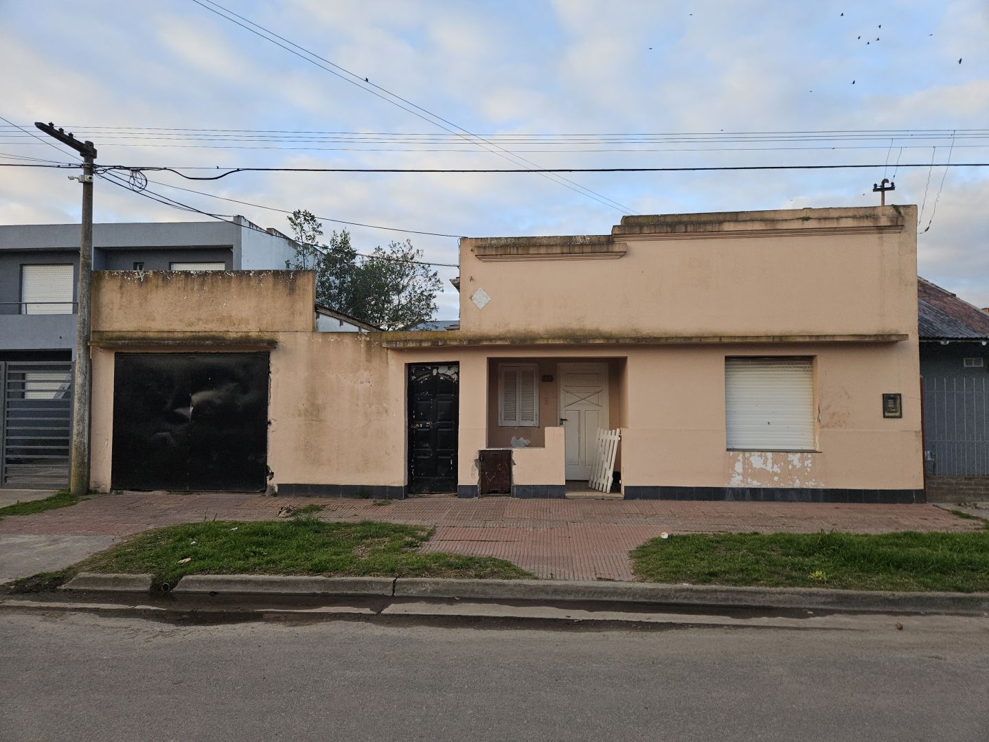 Casa en Venta 4 amb, 247m² a estrenar — Barrio Ferroviario