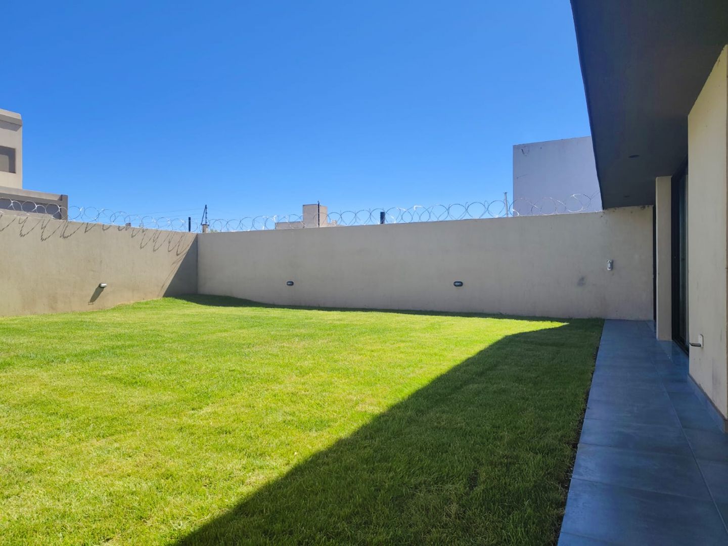 ALQUILER DE CASA EN Neuquén - Confluencia - 30