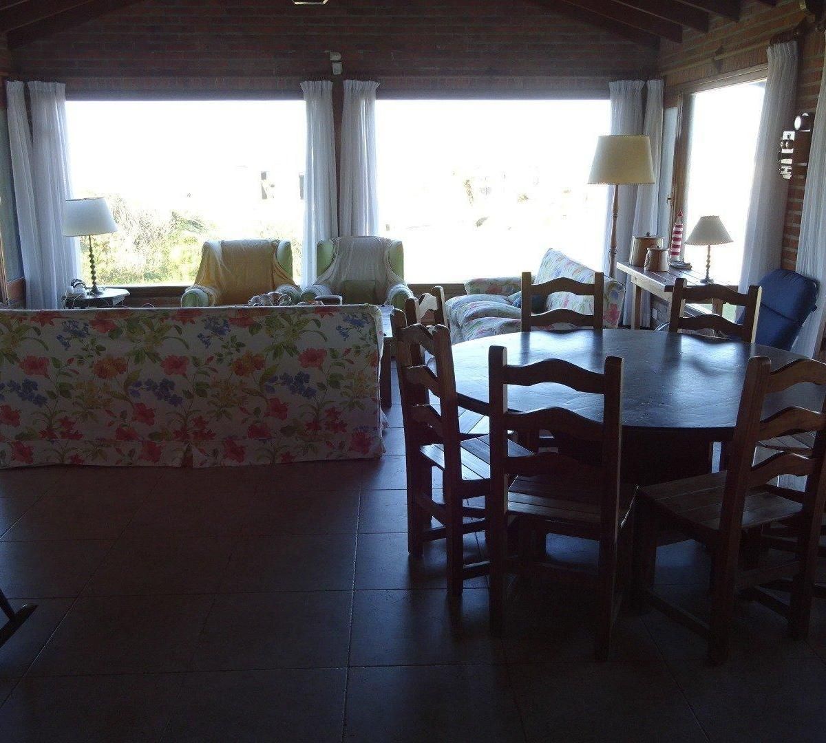 Casa EN ALQUILER TEMPORARIO