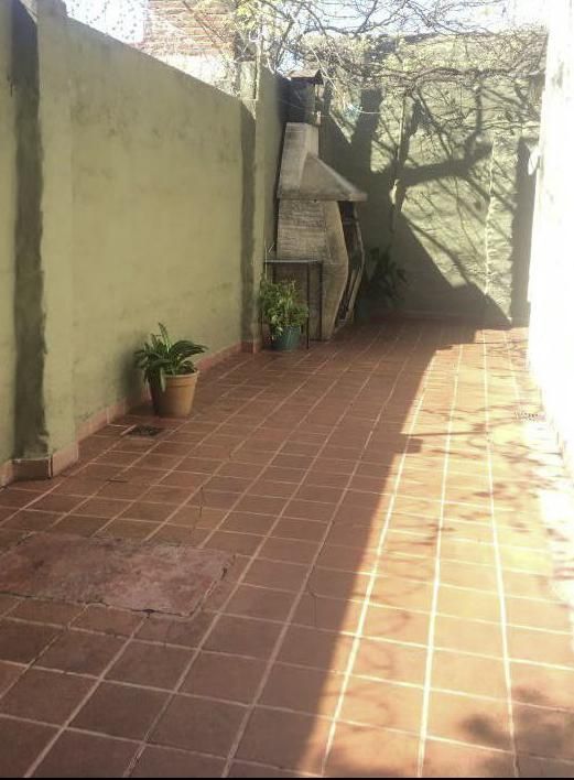 VENTA DE CASA EN G.B.A. Zona Sur - Almirante Brown - 24
