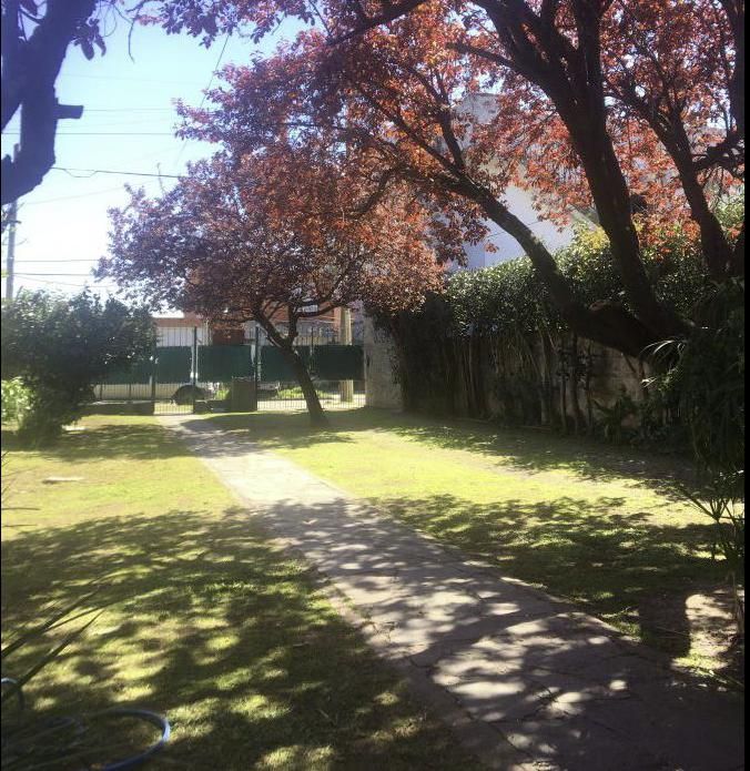 VENTA DE CASA EN G.B.A. Zona Sur - Almirante Brown - 31