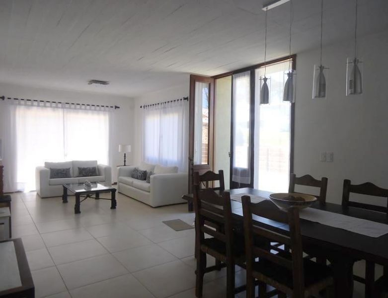 Casa EN ALQUILER TEMPORARIO