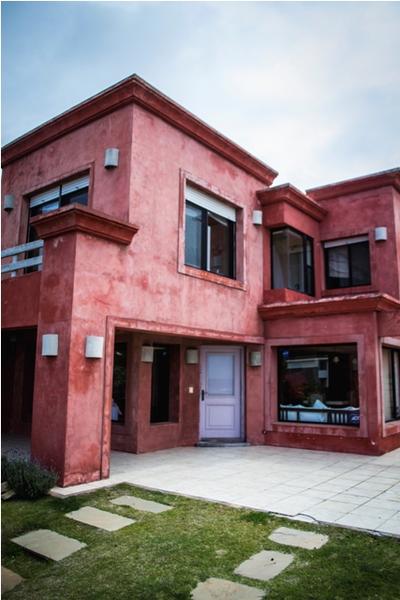 Casa EN ALQUILER TEMPORARIO