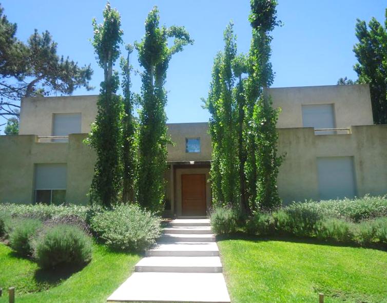 Casa EN ALQUILER TEMPORARIO
