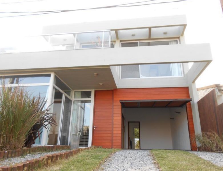 Casa EN ALQUILER TEMPORARIO
