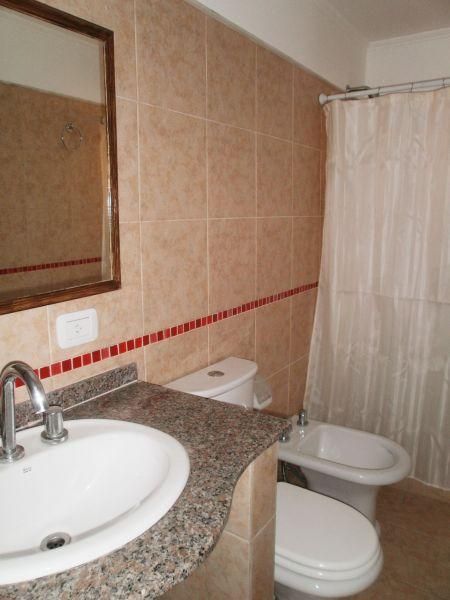 ALQUILER DE CASA EN Aguas Verdes - 5