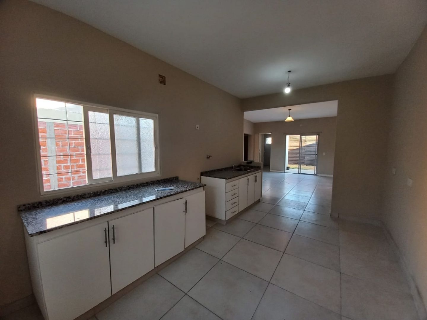 ALQUILER DE CASA EN La Matanza - Gregorio de Laferrere - 5