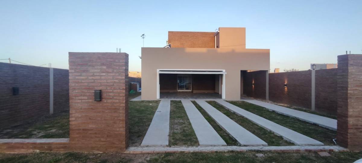 VENTA DE CASA EN Pujato Norte - 1