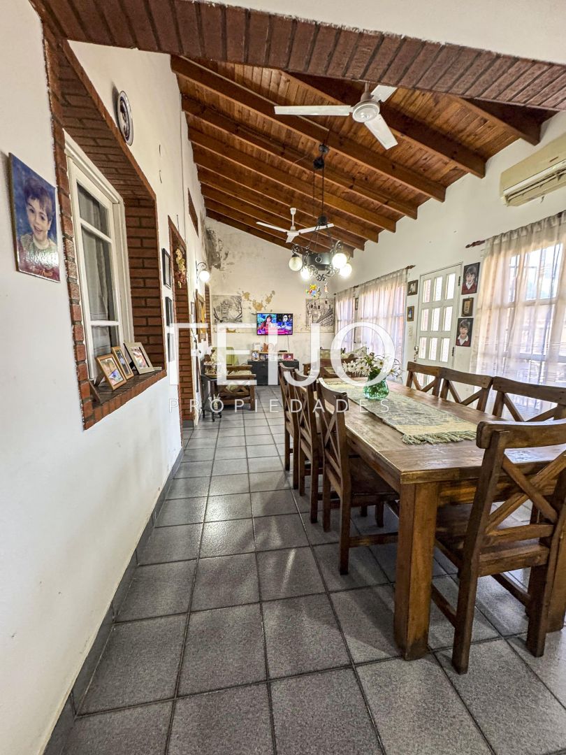 Casa en general lavalle 100