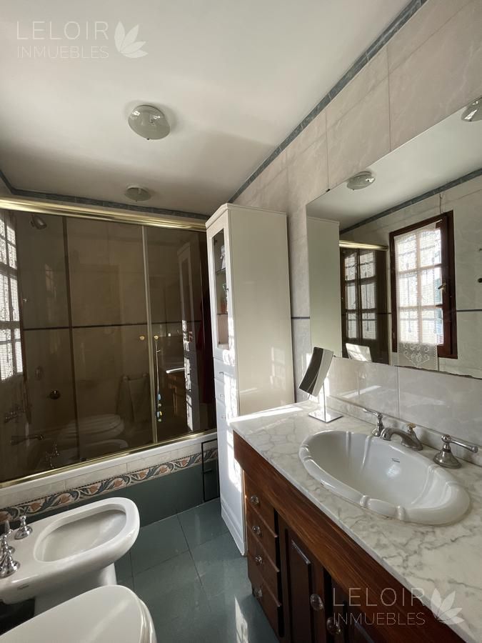 Casa en Venta en Moron, G.B.A. Zona Oeste