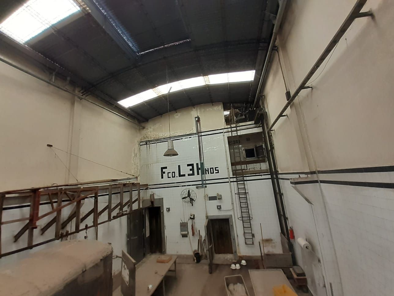 Galpon en Venta en General San Martin, G.B.A. Zona Norte