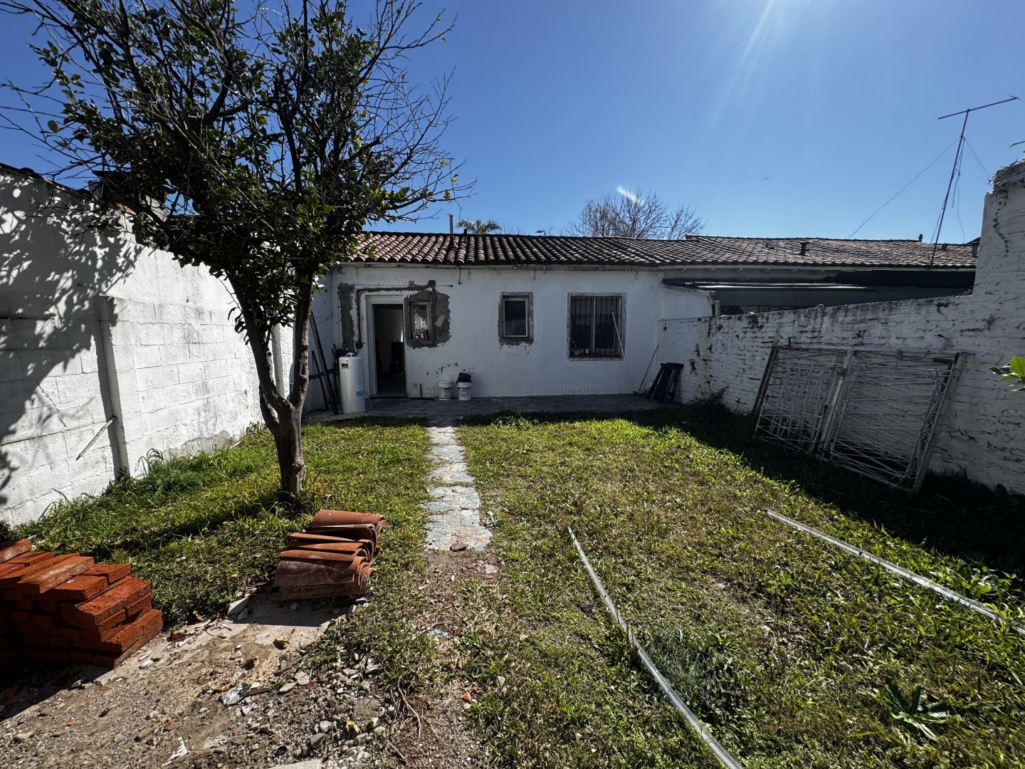 Casa en Venta en Tres de Febrero, G.B.A. Zona Oeste