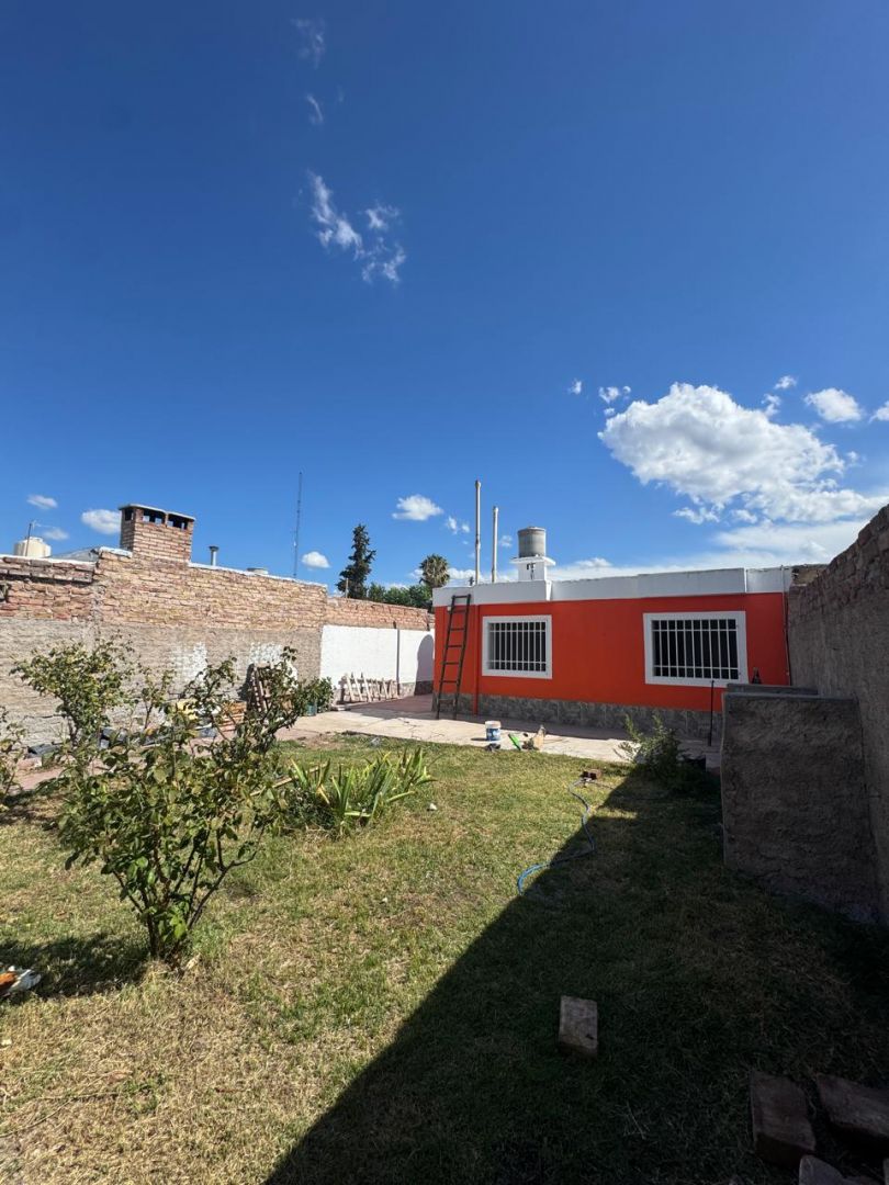 ALQUILER DE CASA EN Rodeo del Medio - Don Bosco - 12
