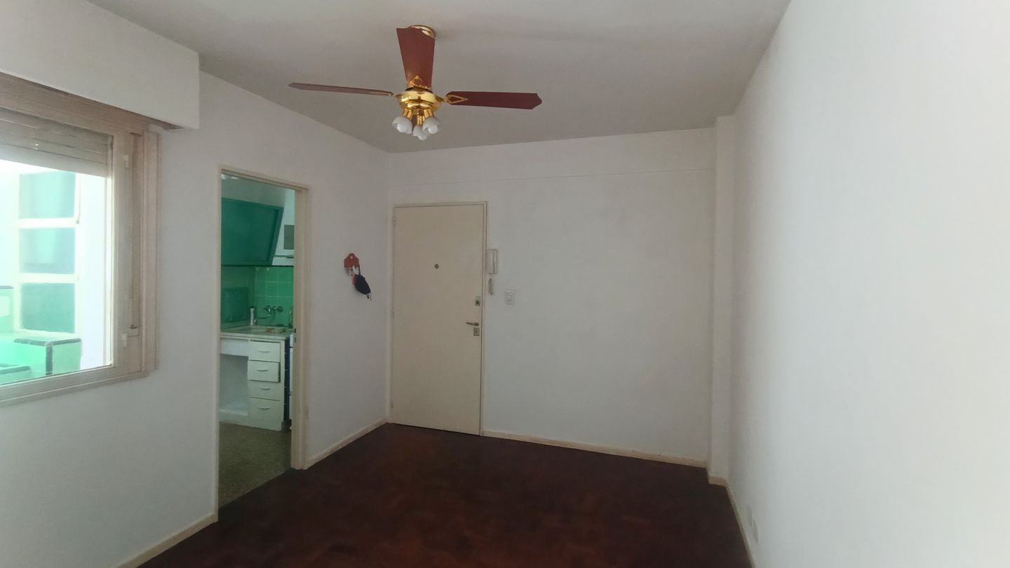 VENTA DE DEPARTAMENTO EN Capital Federal - Floresta - 6