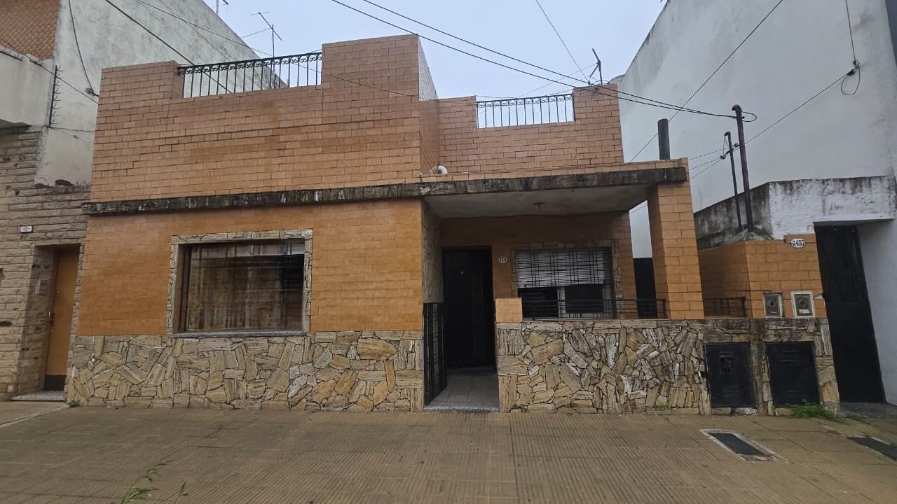 Casa en DAVID MAGDALENA 3400
