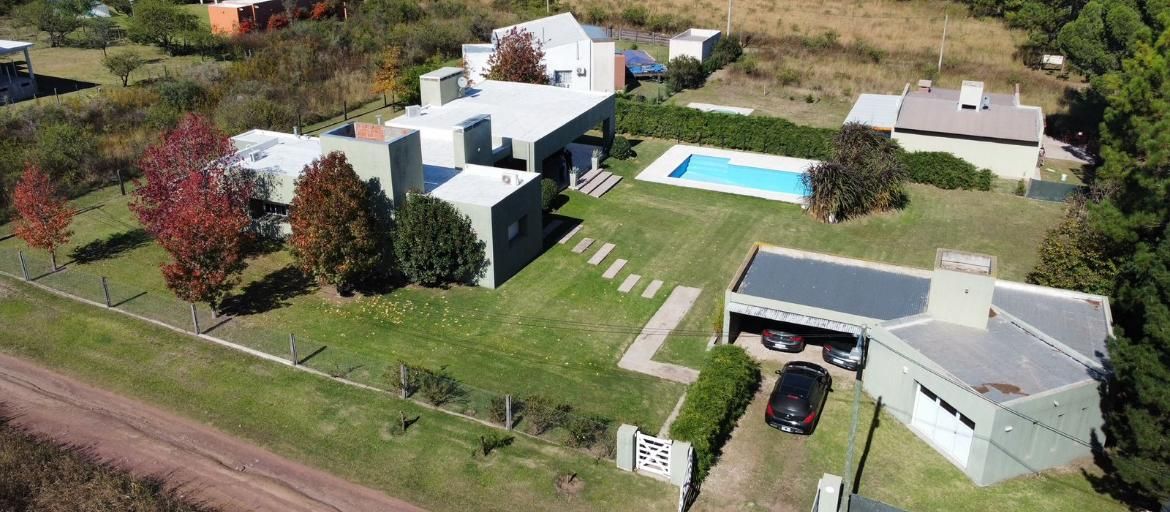 VENTA DE CASA EN Villa del Dique - Punta Peñón - 24