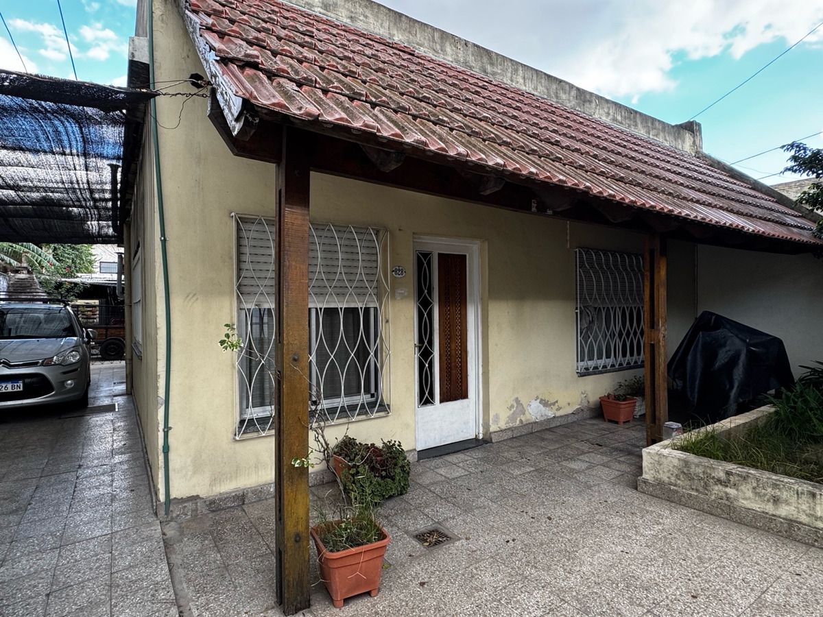 Casa en Venta en Tres de Febrero, G.B.A. Zona Oeste