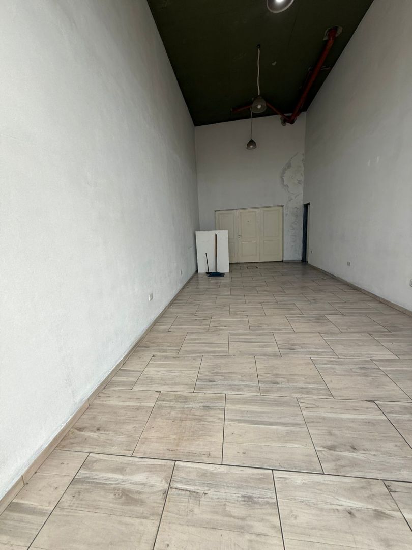 ALQUILER DE LOCAL EN José C Paz - 3