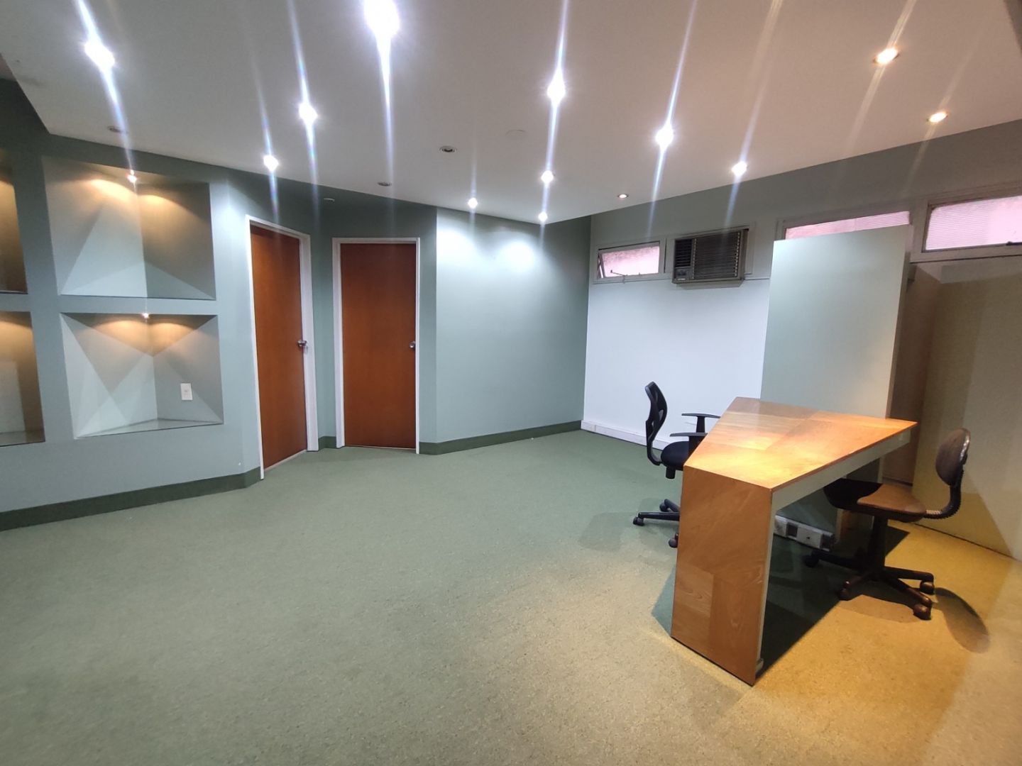 VENTA DE OFICINA EN Capital Federal - Retiro - 3