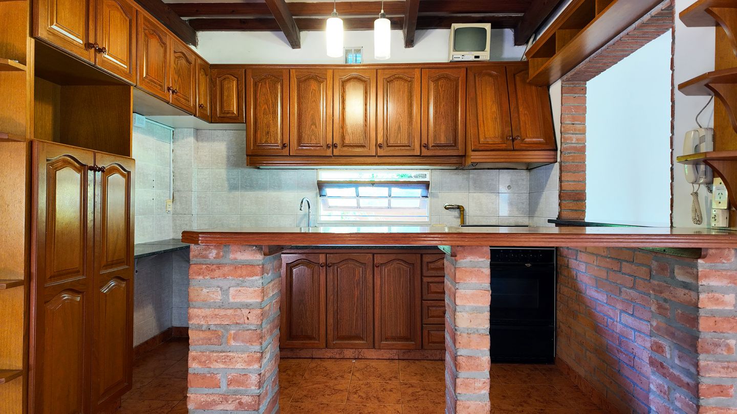 Casa en Venta en Ituzaingo, G.B.A. Zona Oeste