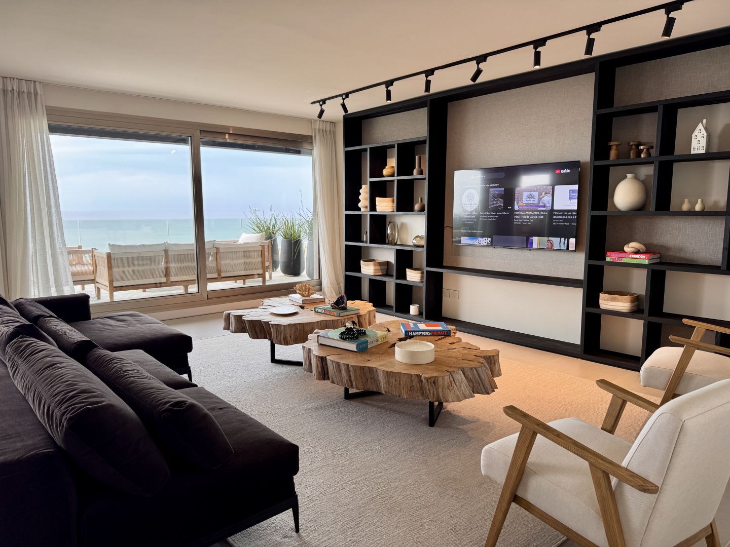 Apartamento en venta Manantiales 4 ambientes