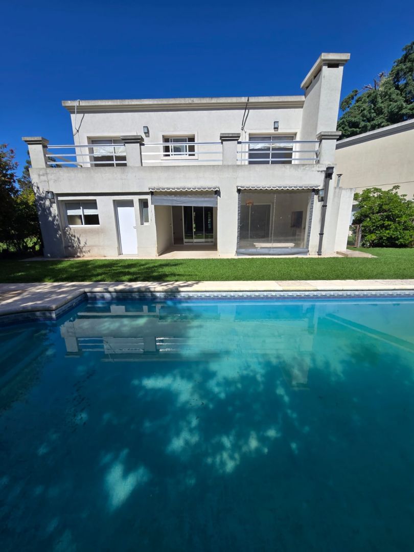 Casa EN ALQUILER