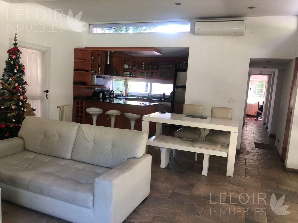Casa en Venta en Ituzaingo, G.B.A. Zona Oeste