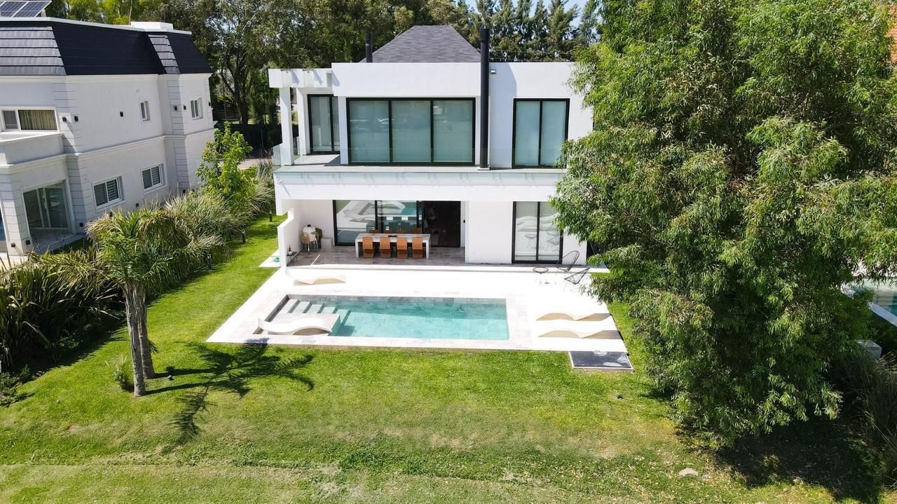 Casa en Venta en Esteban Echeverria, G.B.A. Zona Sur
