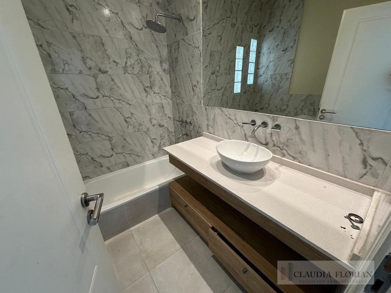 Casa en Alquiler en San Miguel, G.B.A. Zona Norte