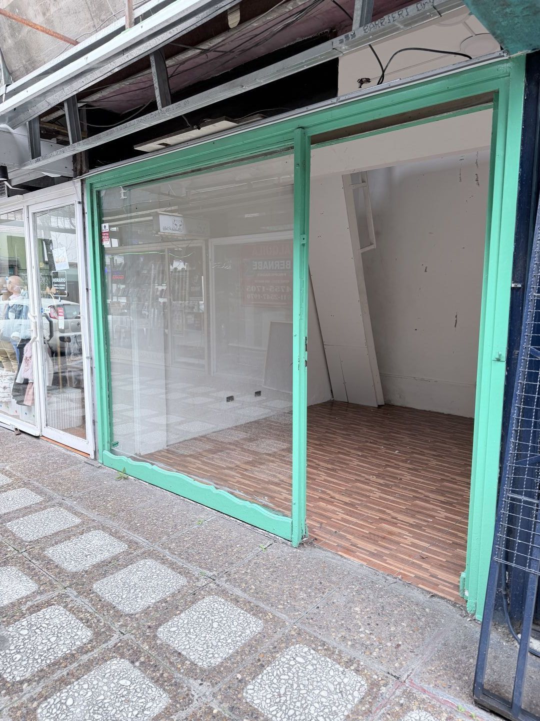 Local Comercial en Alquiler en General San Martin, G.B.A. Zona Norte