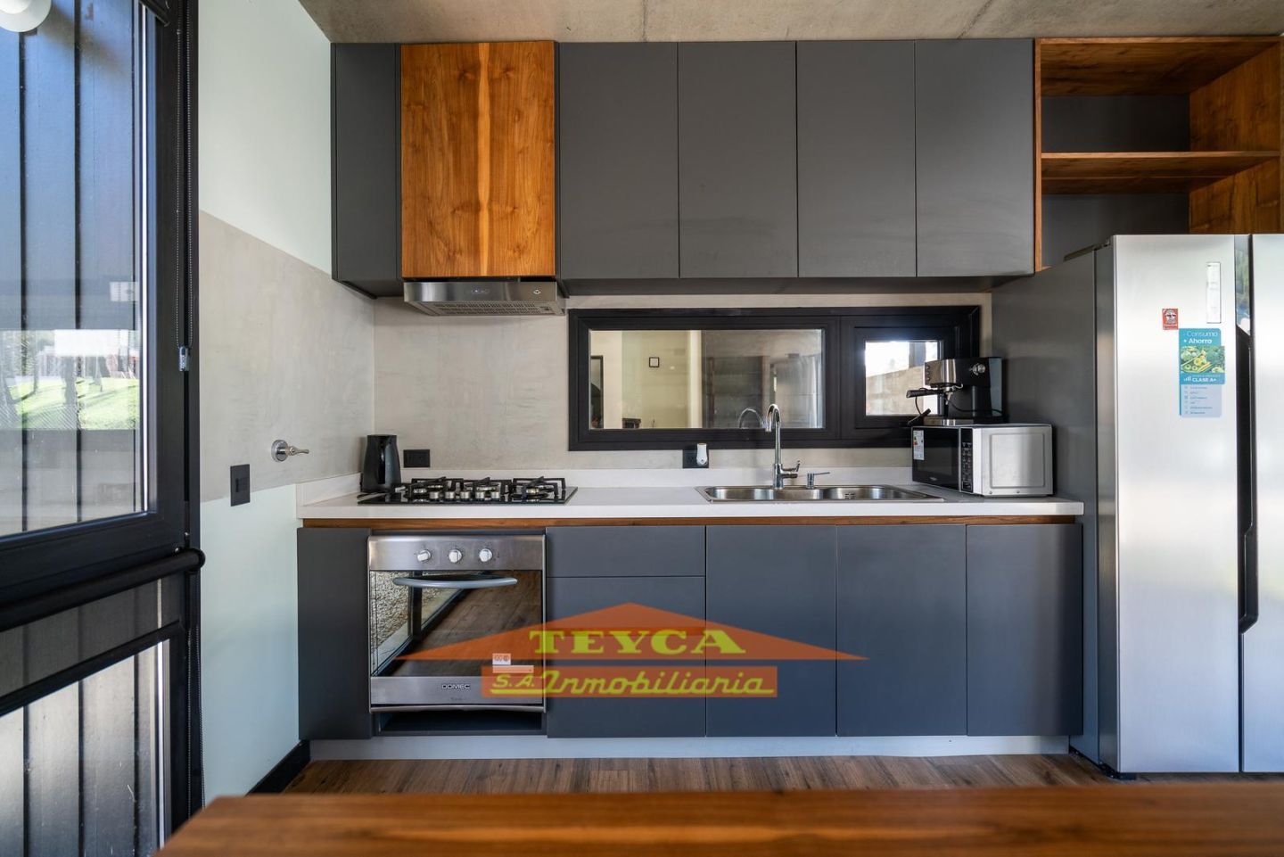 Casa en venta Barrio Pioneros 4 ambientes