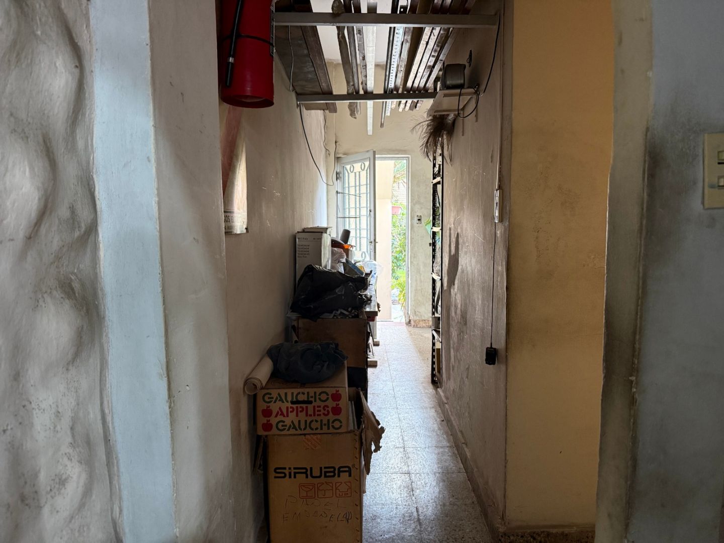 Local Comercial en Alquiler en Moron, G.B.A. Zona Oeste