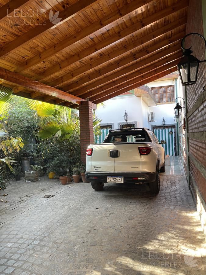 Casa en Venta en Moron, G.B.A. Zona Oeste