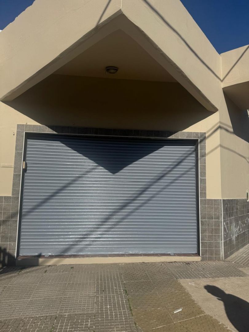 VENTA DE LOCAL EN Tres de Febrero - Santos Lugares - 35
