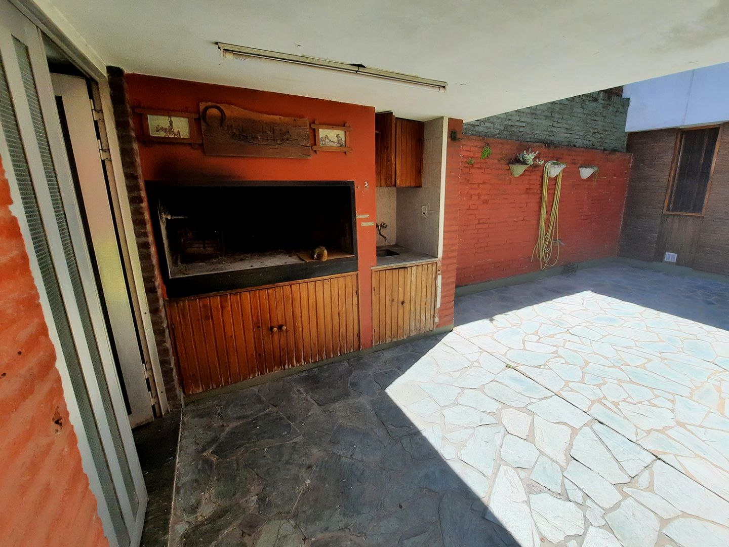 VENTA DE CASA EN San Nicolás de los Arroyos - Centro - 38