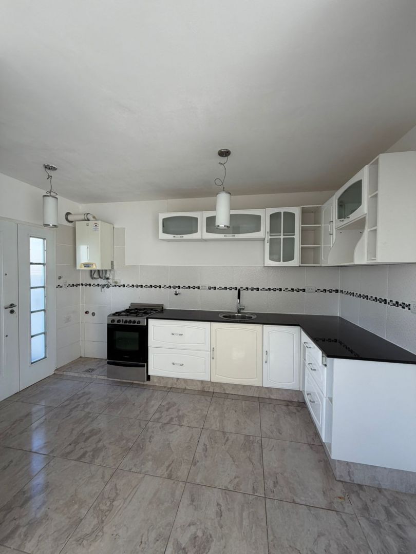 Casa EN ALQUILER