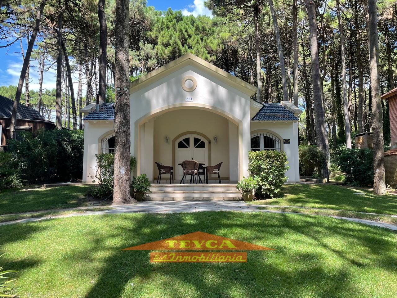 Casa en venta Lasalle 4 ambientes