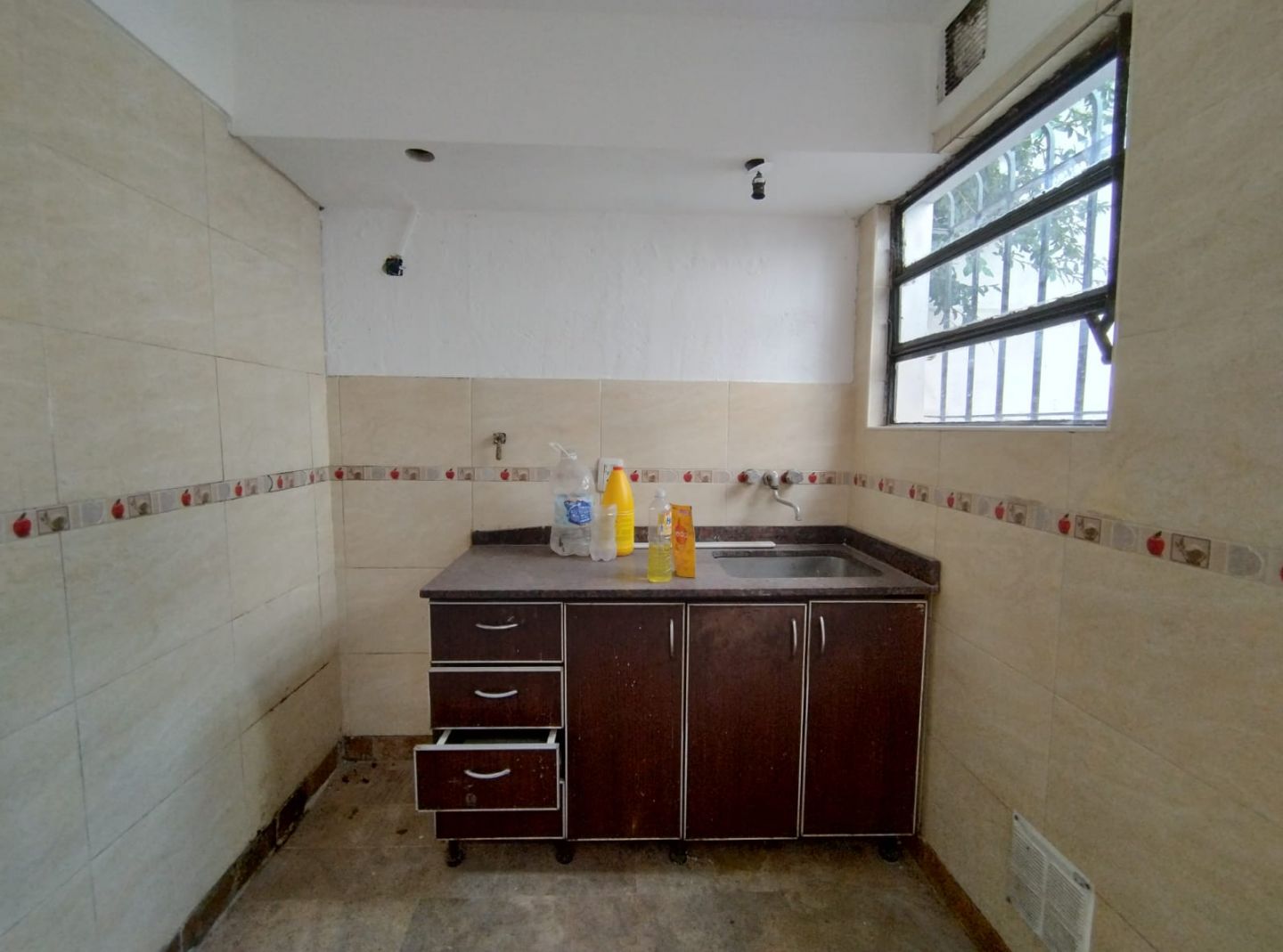 Casa en Venta en Moron, G.B.A. Zona Oeste